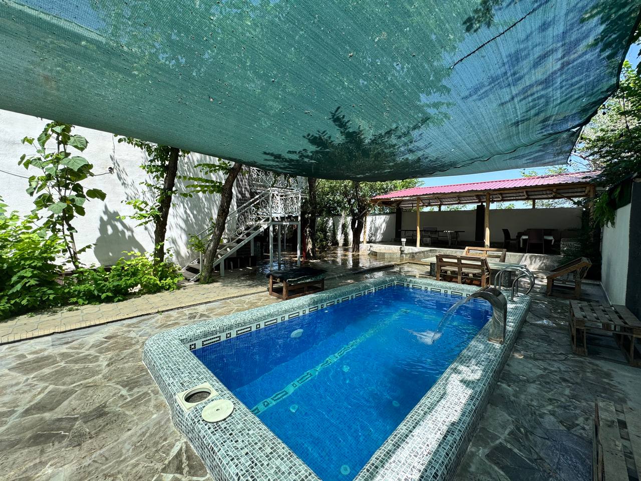 🏝️ Maldiv Dacha